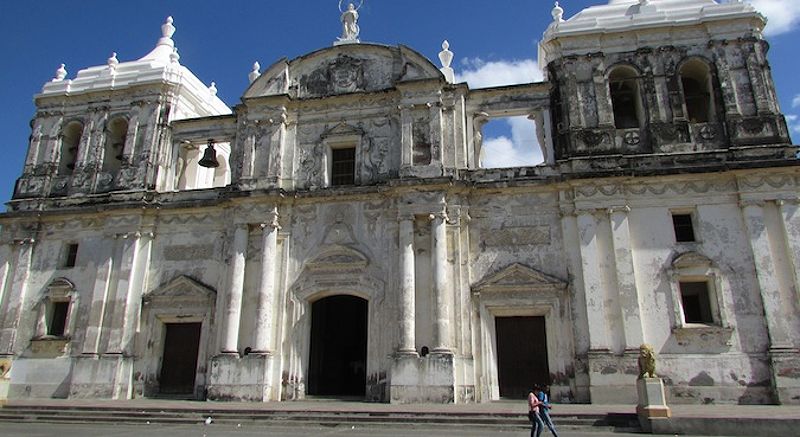 Architecture in the new town center of León, Nicaragua