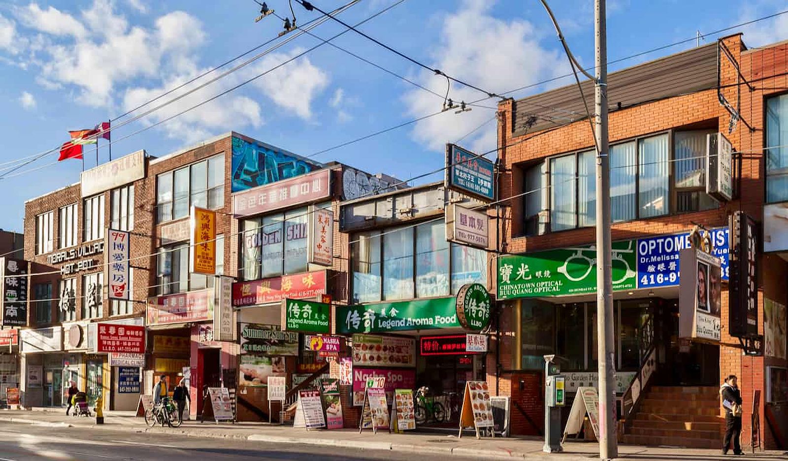 Busy streets of Chinatown in Toronto