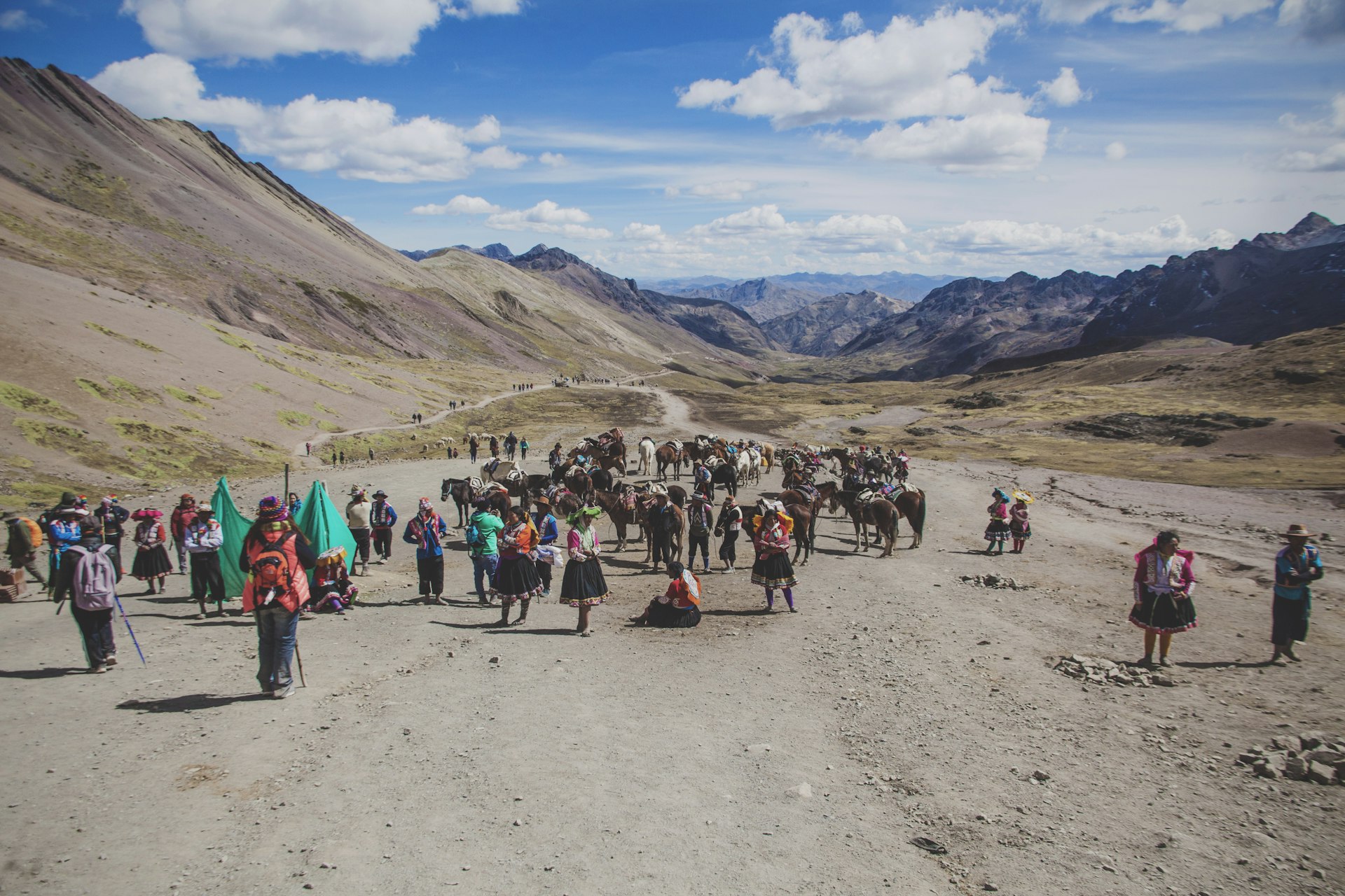 Road Trip Itineraries for Digital Nomads: How to Work and Wander Seamlessly