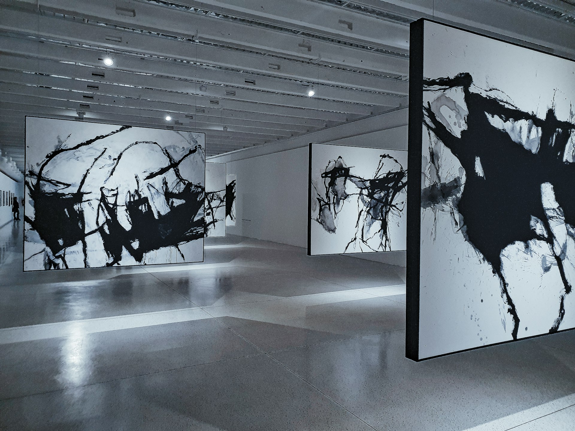 Cultural Identity in Contemporary Visual Art: Exploring Narratives, Resistance, and Global Voices